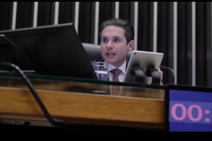 Anistia: PL da Anistia avança no congresso.