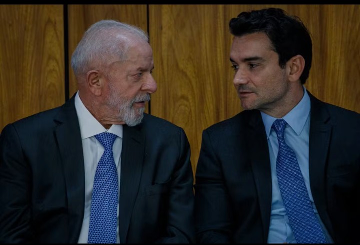 União Brasil dá ultimato para Celso Sabino.