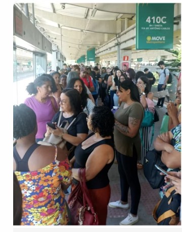 “Horário de férias” já não supre necessidade da população no transporte público em BH.