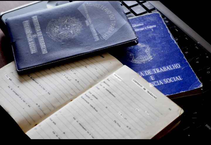 Taxa de desemprego cai para o menor percentual de sua série histórica.