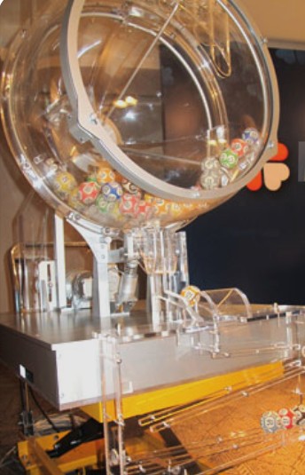 Depois de muita polêmica e adiamentos, veja os números do sorteio da Mega Sena da Virada.