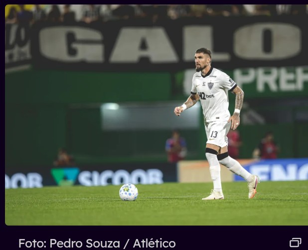 Atlético vence em Chapecó com bela atuação e volta a vencer fora de casa
