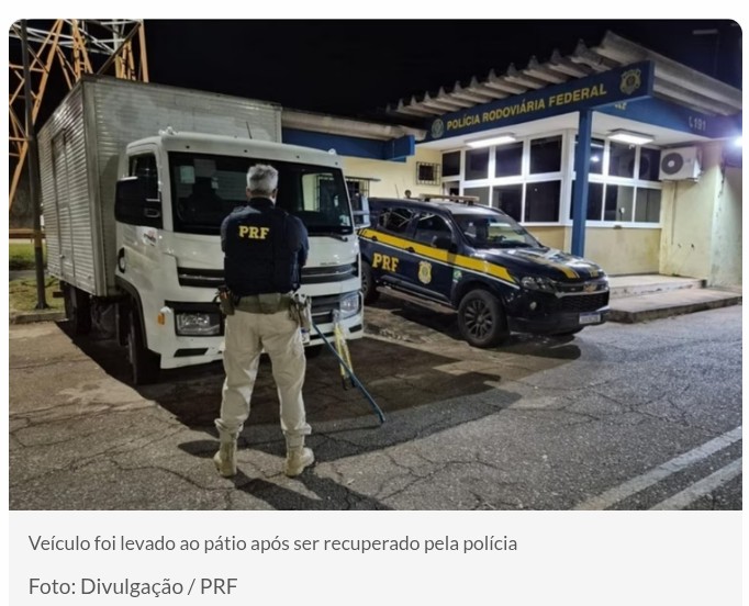 Suspeito furta caminhão e salta dele em movimento na 381